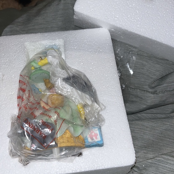 San Francisco Music Box Co. Stork with Baby Figurine - Picture 11 of 11